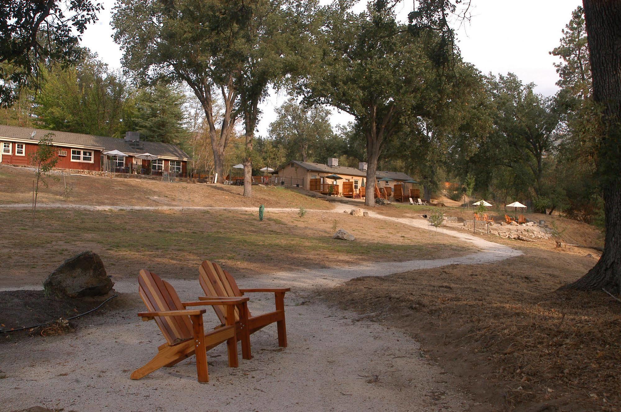 Queen'S Inn By The River Oakhurst Εξωτερικό φωτογραφία