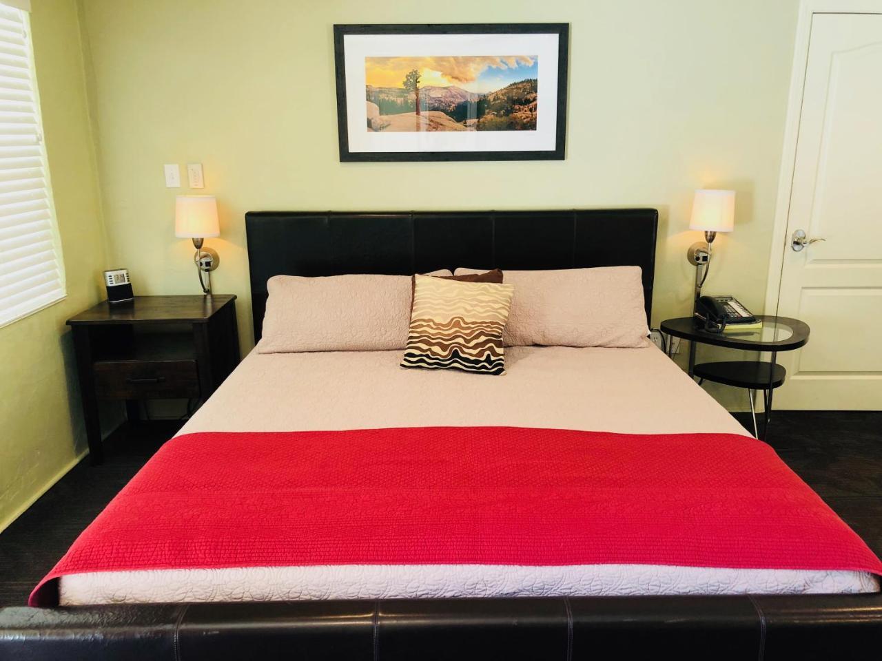 Queen'S Inn By The River Oakhurst Εξωτερικό φωτογραφία