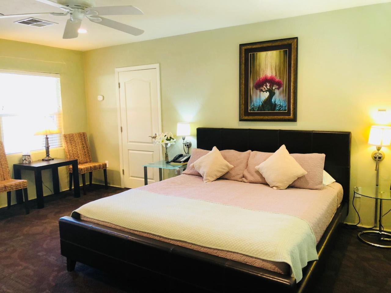 Queen'S Inn By The River Oakhurst Εξωτερικό φωτογραφία